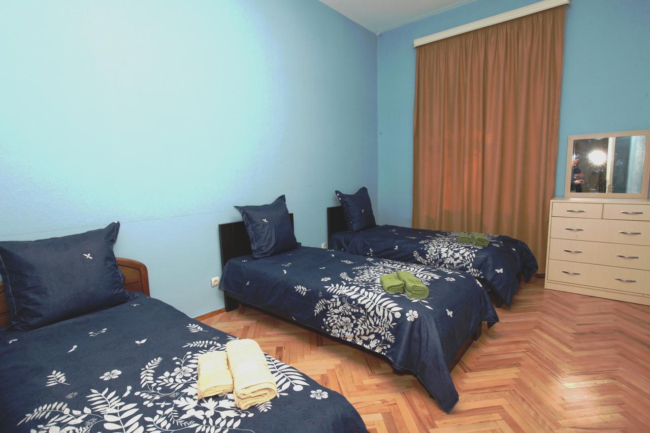 Apartment At Stalin House Tbiliszi Kültér fotó